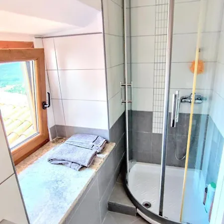 Apartment Appartman Casa Fermeglia With Private Jacuzzie And Truffle Hunting Experience Roc