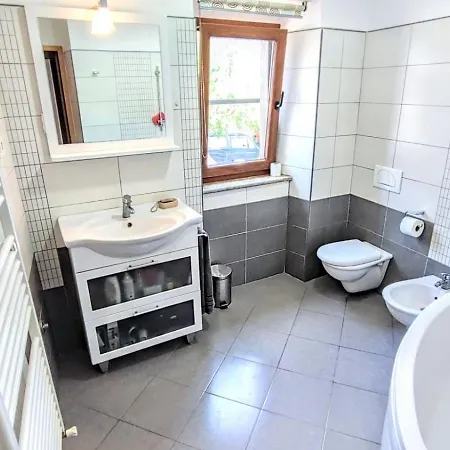 Apartment Appartman Casa Fermeglia With Private Jacuzzie And Truffle Hunting Experience